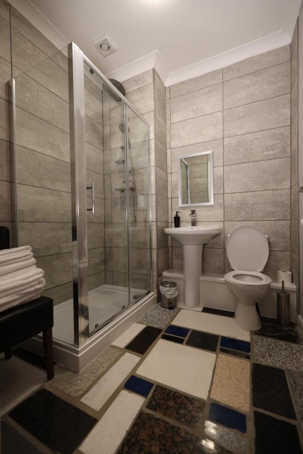 Michelangelos - Rooms, Restaurant & Bar Gateshead Bagian luar foto